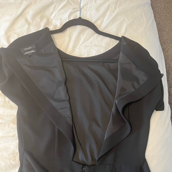 Black jumper - Picture 2 of 2